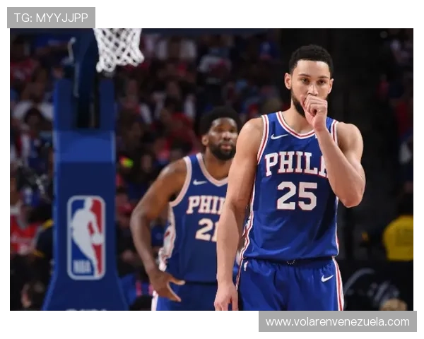 哈维·西蒙斯租借后表现出色,助力球队冲击季后赛目标趋势明显 哈维·西蒙斯租借后表现出色,助力球队冲击季后赛目标趋势明显